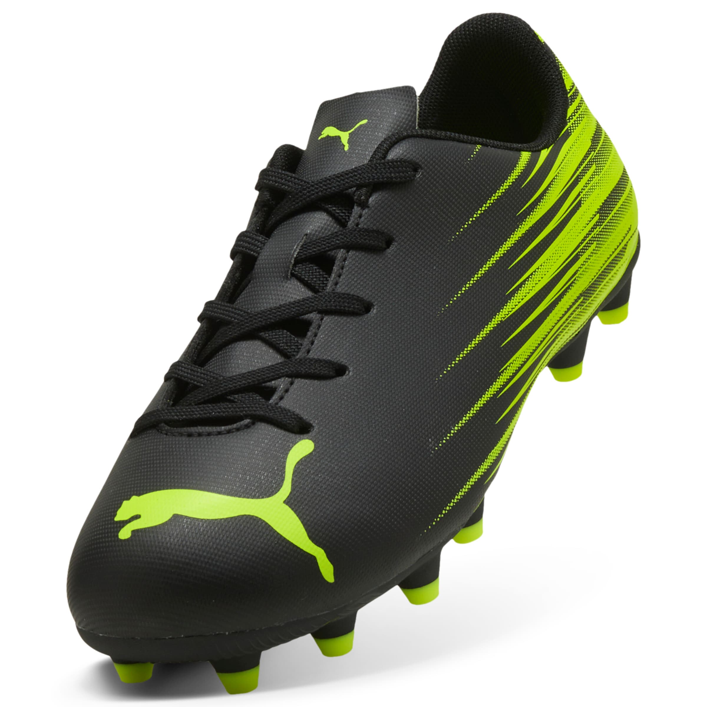 PUMA Fußballschuh in Grün: Vorderseite