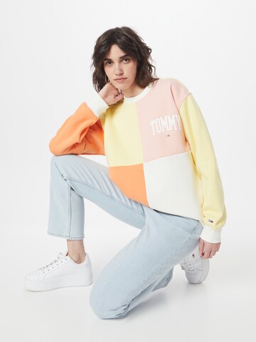 Tommy Jeans - Sweatshirt em mistura de cores