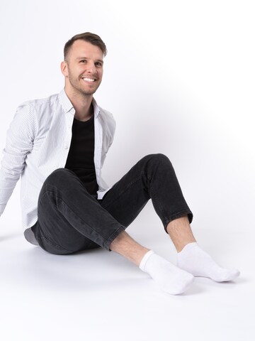 Occulto Ankle Socks 'Manu' in White