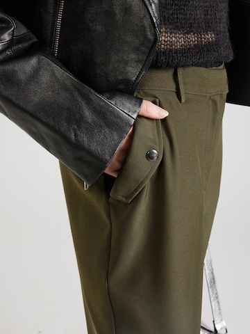 ABOUT YOU Regular Pants 'Trousers' in Green