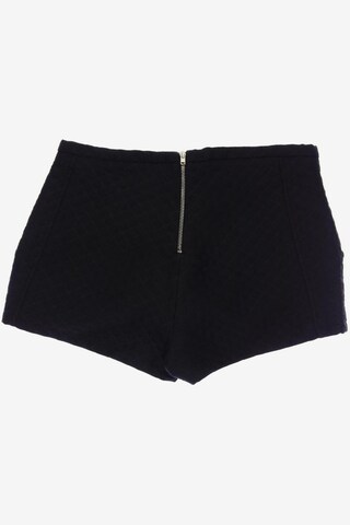 Pull&Bear Shorts in S in Black