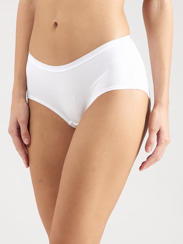 Lindex Boyshorts 'Carin' in White: front