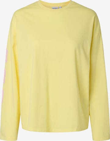T-shirt 'Ria Fany' PIECES en jaune : devant