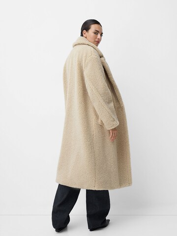 Bershka Between-seasons coat in Beige