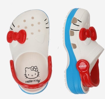balts Crocs Vaļējas kurpes 'Hello Kitty'