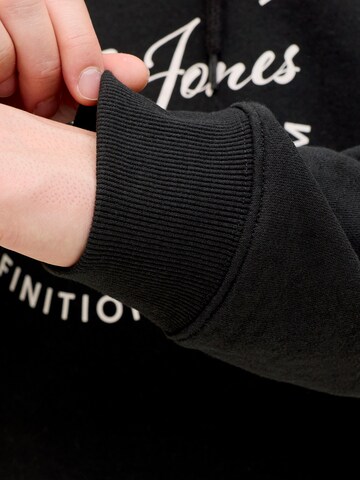 JACK & JONES Sweatshirt in Black