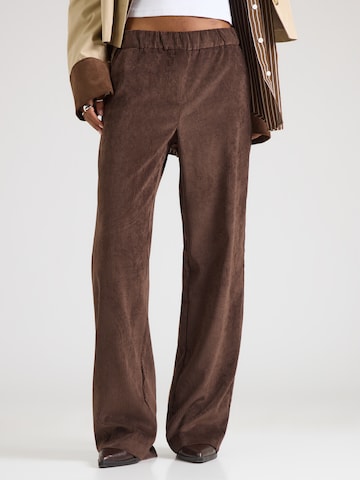 MAC Loosefit Broek 'CHIARA' in Bruin: voorkant