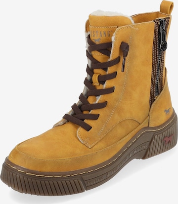 MUSTANG Lace-Up Ankle Boots in Yellow: front
