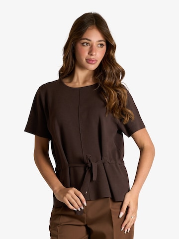 ViCOLO Sweater in Brown: front