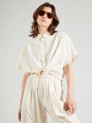 sessun Blouse in Wit: voorkant