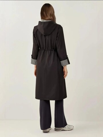 Bigdart Between-seasons coat 'Trenchcoats' in Black