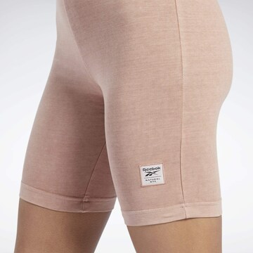Skinny Pantaloni sportivi di Reebok in rosa