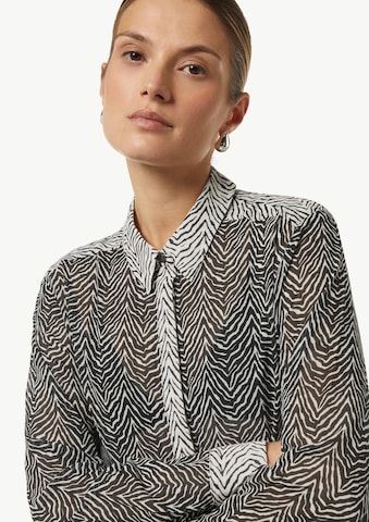 COMMA Blouse in Zwart