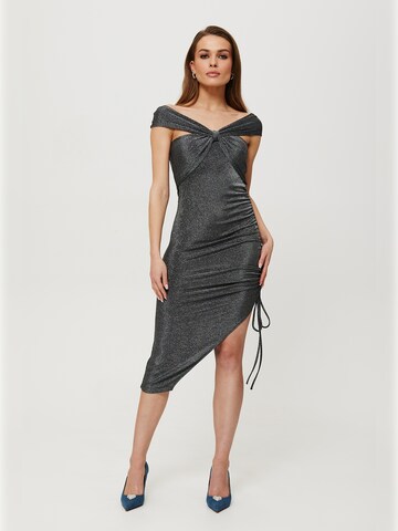 Makover Kleid in Grau: Vorderseite
