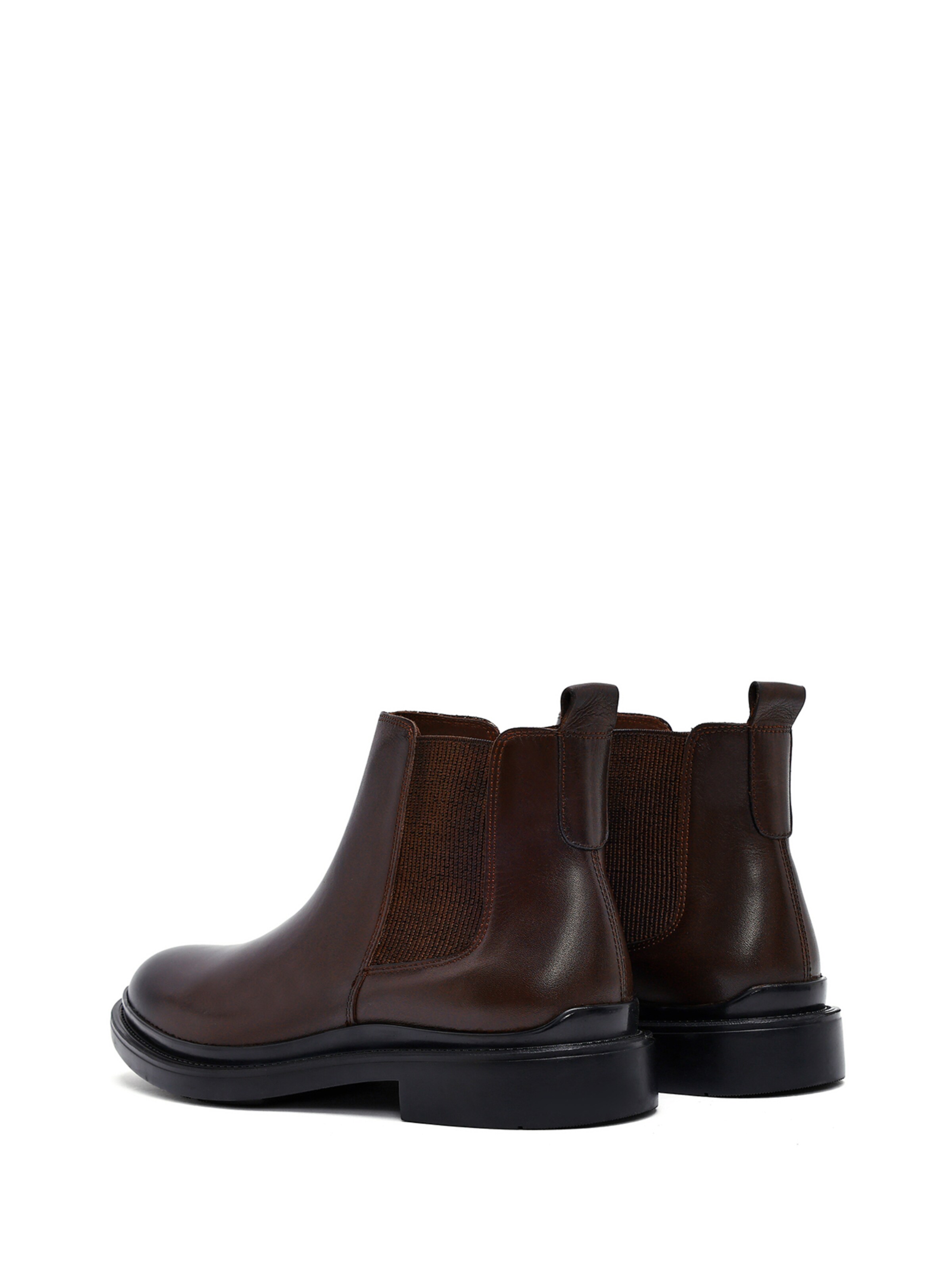 Derimod Chelsea boots in Brown