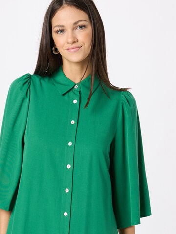 Robe-chemise 'M-Akoto' mbym en vert