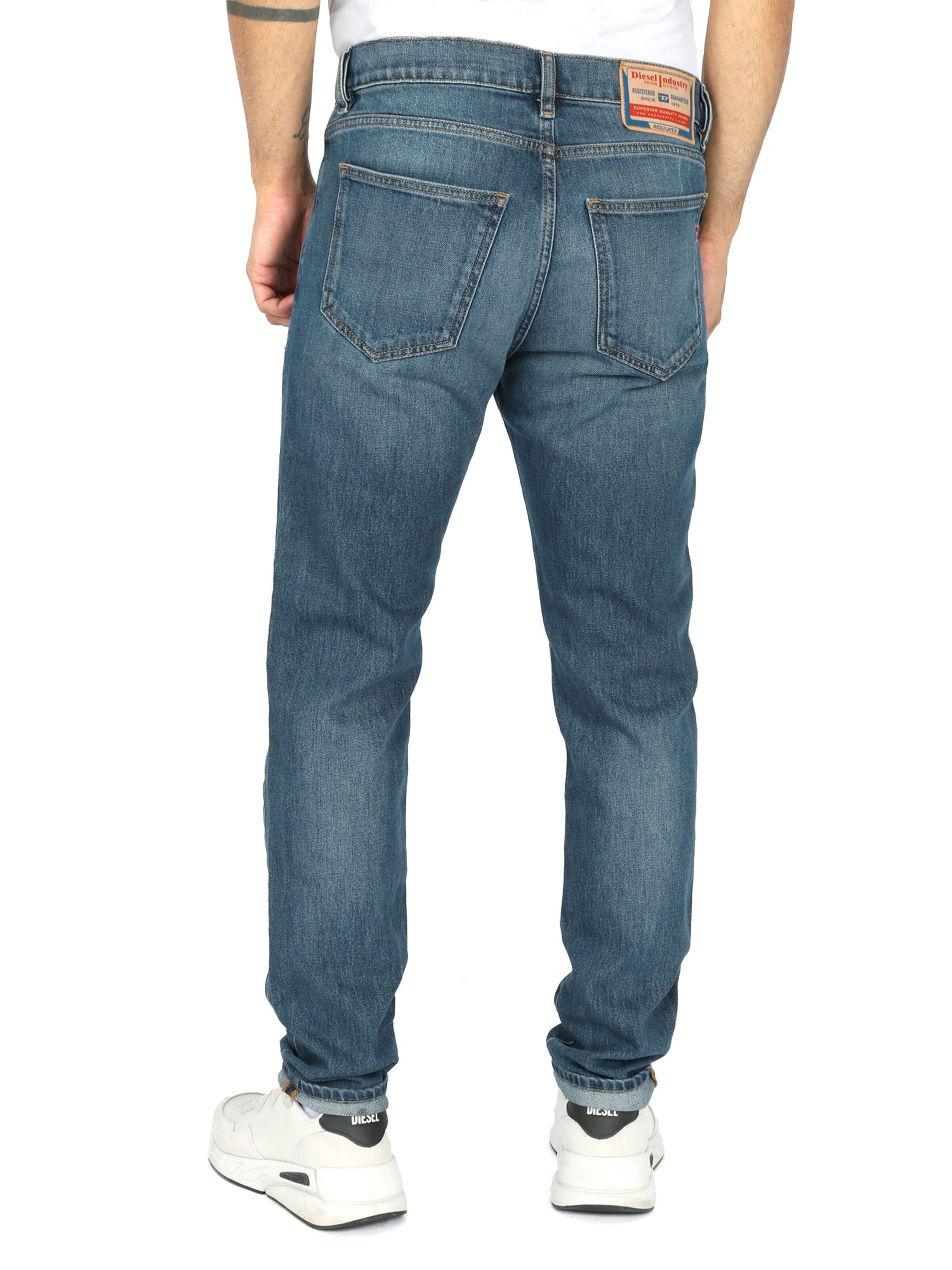 Coupe slim Jean 'D-STRUKT' DIESEL en bleu