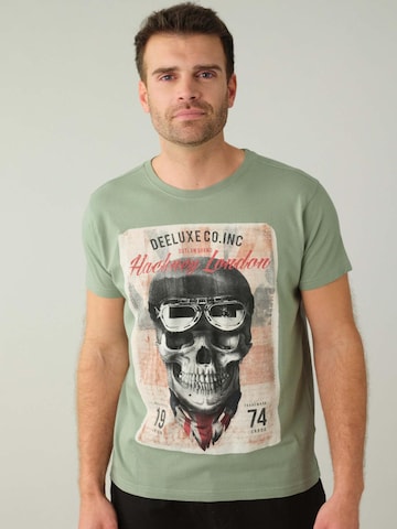 T-Shirt 'Clem' Deeluxe en vert : devant