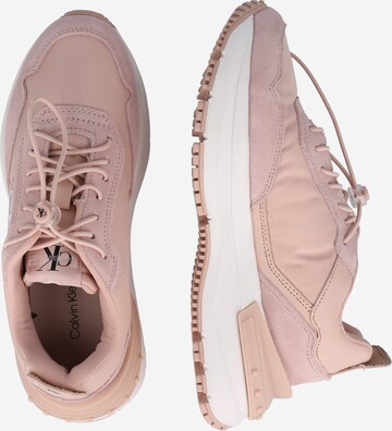 Calvin Klein Jeans Sneaker in Pink