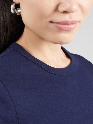 GAP Тениска в синьо