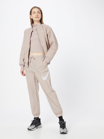 Effilé Pantalon 'Essential' Nike Sportswear en gris