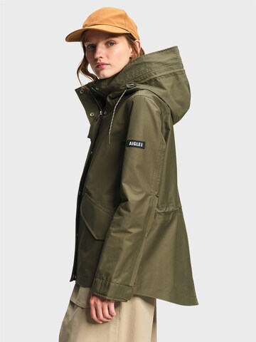 Parka di mezza stagione di AIGLE in verde: lato