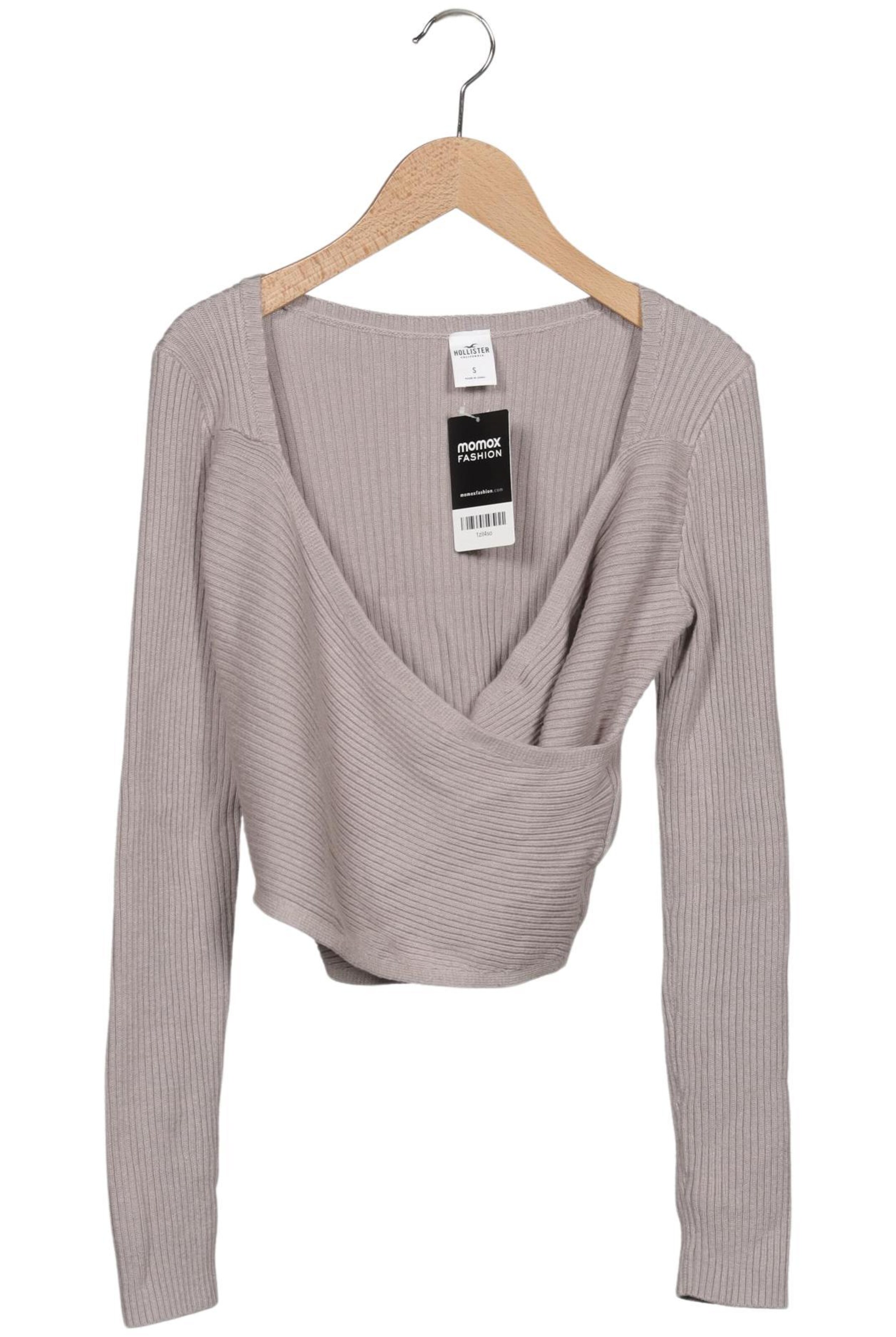 HOLLISTER Sweater & Cardigan in S in Grey: front