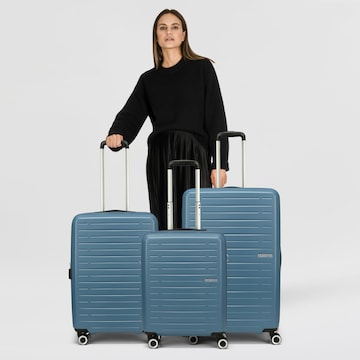 Set di valigie di American Tourister in blu