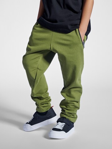 Regular Pantalon 'Anton' SOMETIME SOON en vert : devant