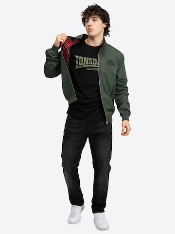Veste mi-saison 'Classic' LONSDALE en vert