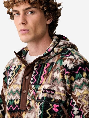 COLUMBIA - Sudadera 'Helvetia II' en marrón