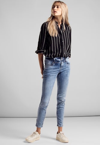 STREET ONE Slimfit Jeans 'York' in Blau
