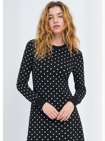 Crās - Vestido ' Elinecras ' em preto: frente