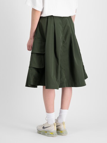 ALPHA INDUSTRIES - Falda en verde