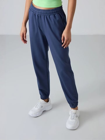Tommy Life Tapered Broek 'Jogginghose' in Blauw