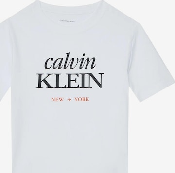 Calvin Klein Kids Koszulka 'LOGO SS T-SHIRT' w kolorze biały: przód