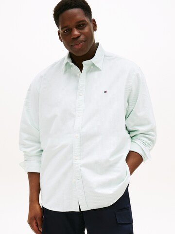 Coupe regular Chemise 'HERITAGE' Tommy Hilfiger Big & Tall en vert : devant