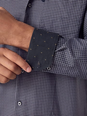 Regular fit Cămașă de la Next pe negru