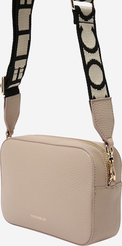 Coccinelle Crossbody Bag 'Tebe' in Beige