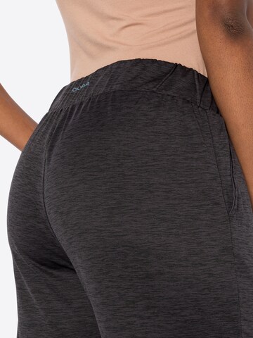 ONLY PLAY Regular Workout Pants 'EVAN' in Grey