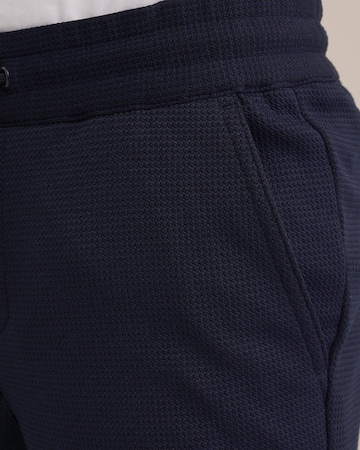WE Fashion Slimfit Hose in Schwarz