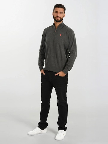Pull-over U.S. POLO ASSN. en gris