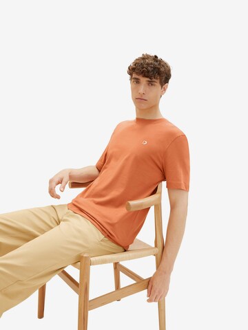 T-Shirt TOM TAILOR DENIM en orange : devant