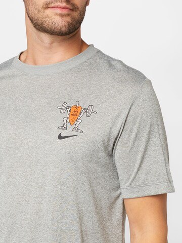 NIKE Performance shirt in Grey