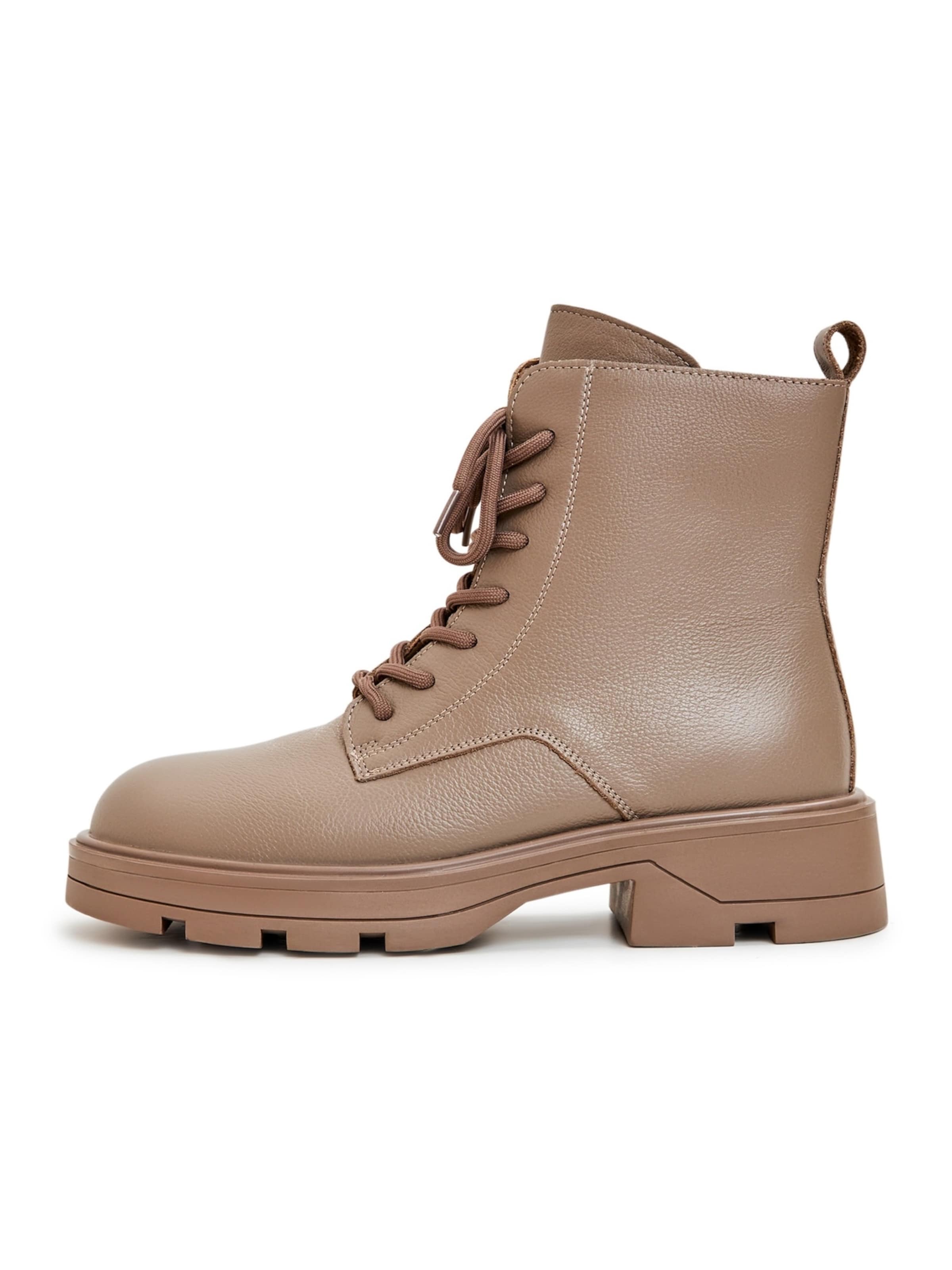 CESARE GASPARI Lace-up bootie in Brown: front
