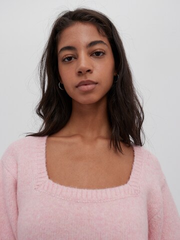 Pull-over 'Regine' EDITED en rose