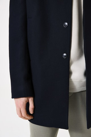 GARCIA Between-Seasons Coat in Blue