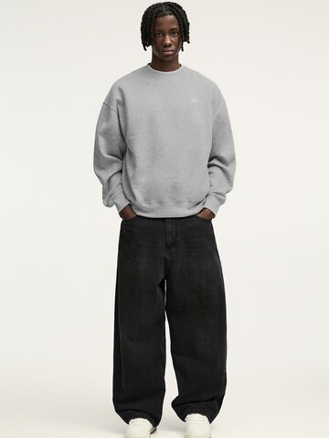 Sweat-shirt 'STWD' Pull&Bear en gris