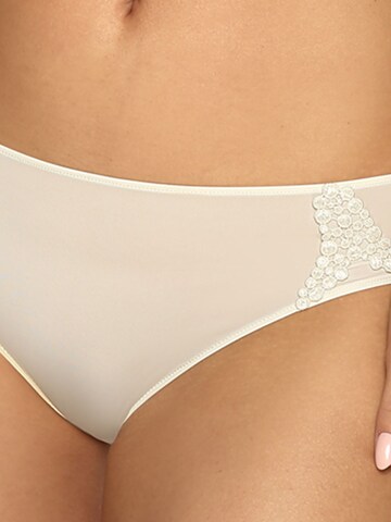 VIANIA Slip 'Carola'‌‌‌ in Beige