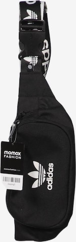ADIDAS ORIGINALS Tasche One Size in Schwarz: Vorderseite